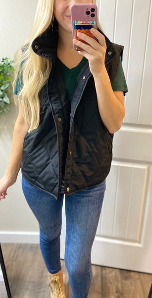 Puffer Quilted Vest in Black