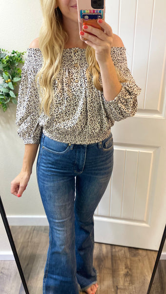 Animal Off Shoulder Top