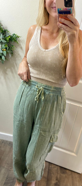 Washed Crinkle Gauze Cargo Pants