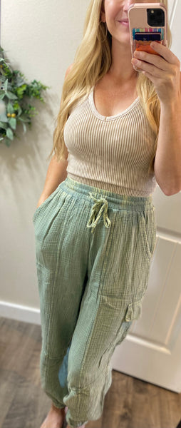 Washed Crinkle Gauze Cargo Pants