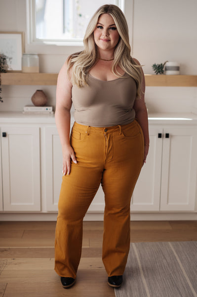 Judy Blue Tummy Control Flare Jeans in Marigold