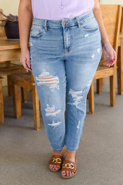 Judy Blue  Destroyed Boyfriend Jeans